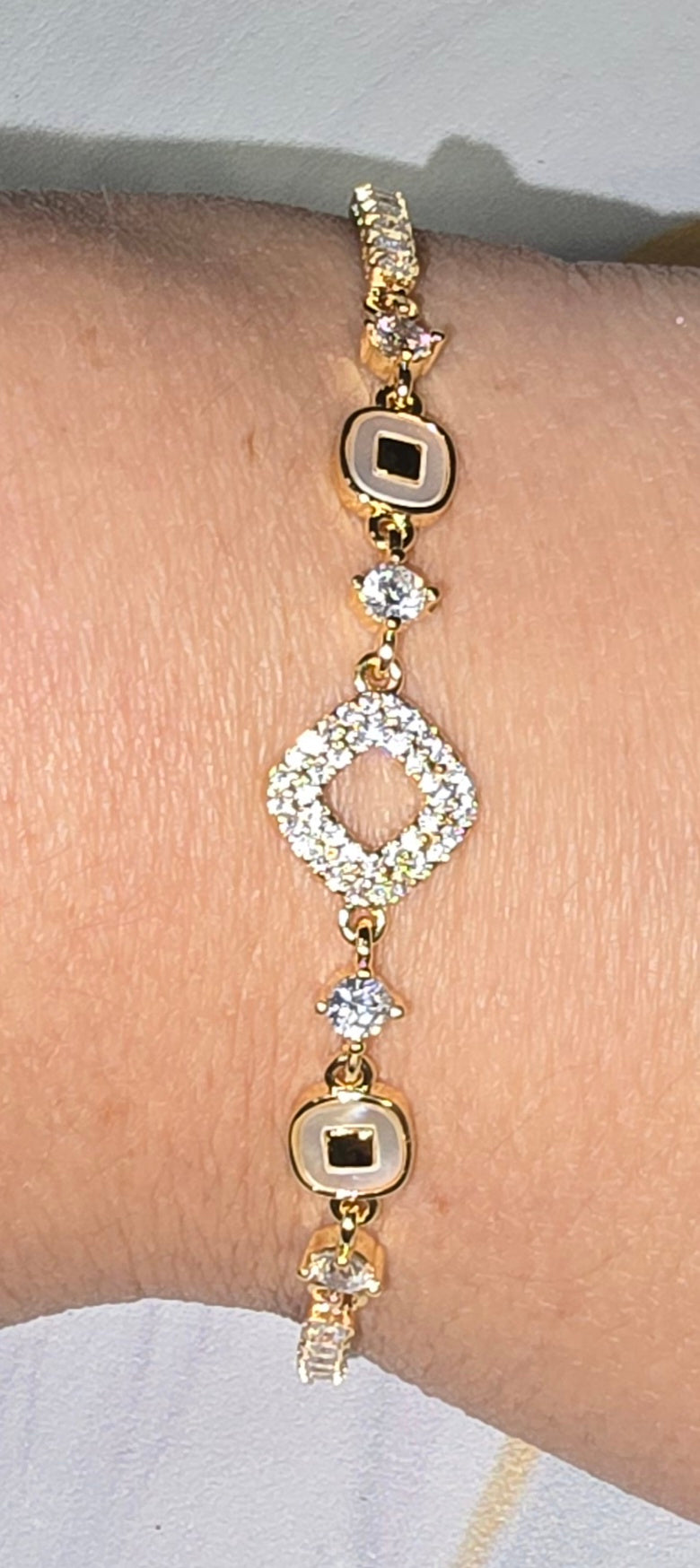 Gold Diamond Shaped Slide