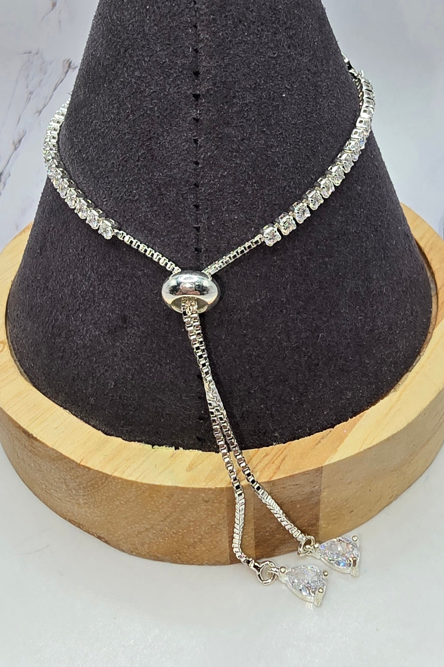 Round Shell Bling Silver Slide Bracelet